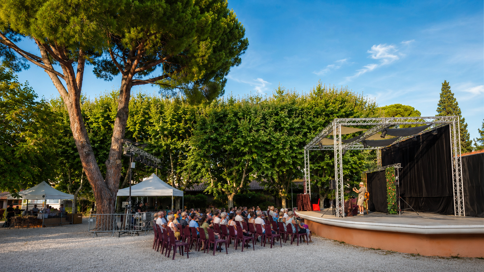Le Théâtre de Verdure de Carry-le-Rouet avant une représentation